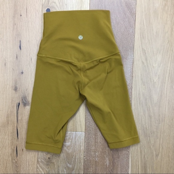 Lululemon HR Align Short 8” Mustard Yellow Color Size 0 - Picture 7 of 9